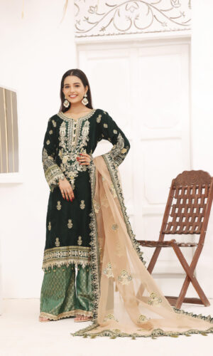 Hadiaeman Embroidered Velvet Collection 23′